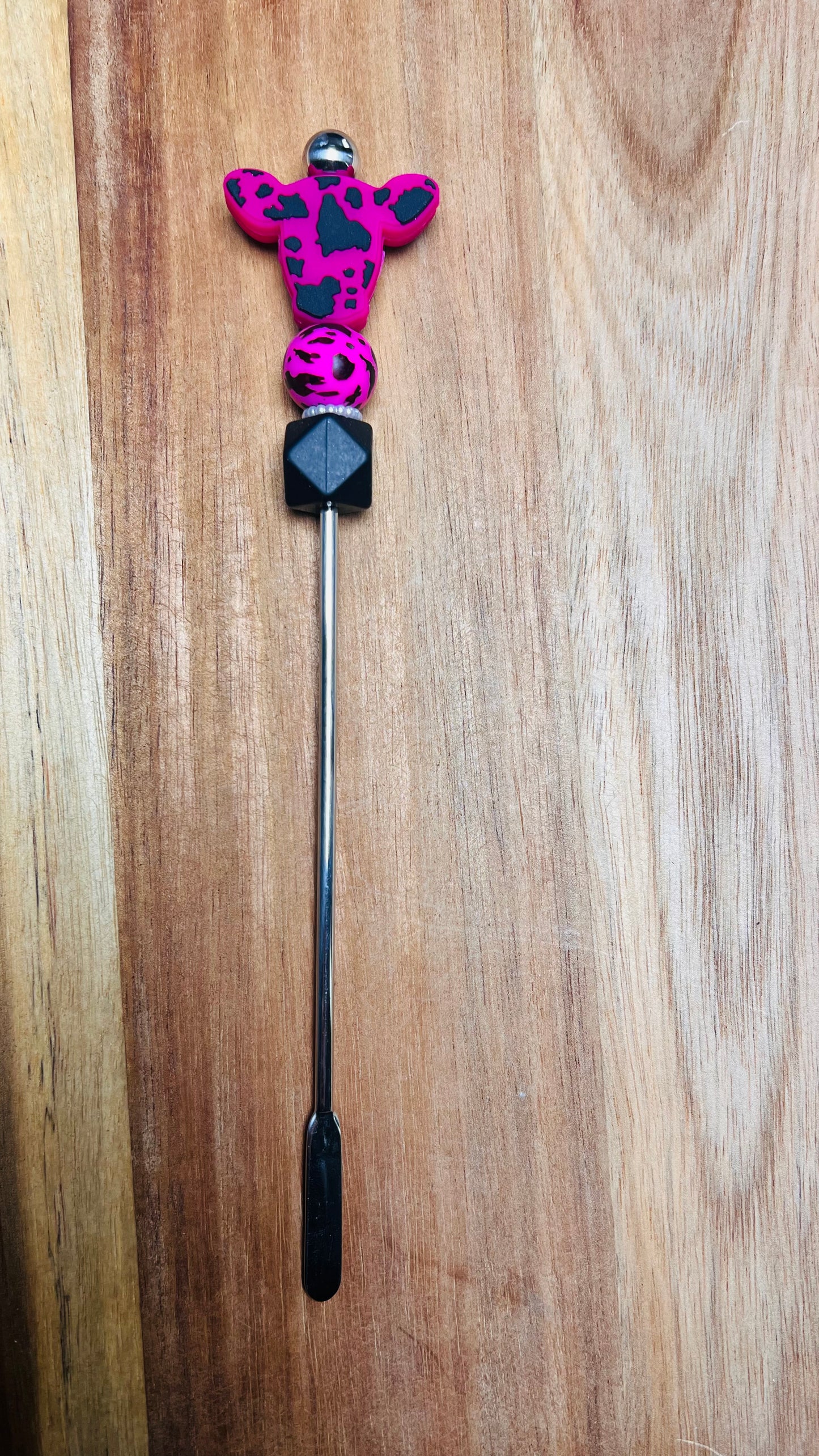 Coffee/Beverage stirrer with Pink Cow focal